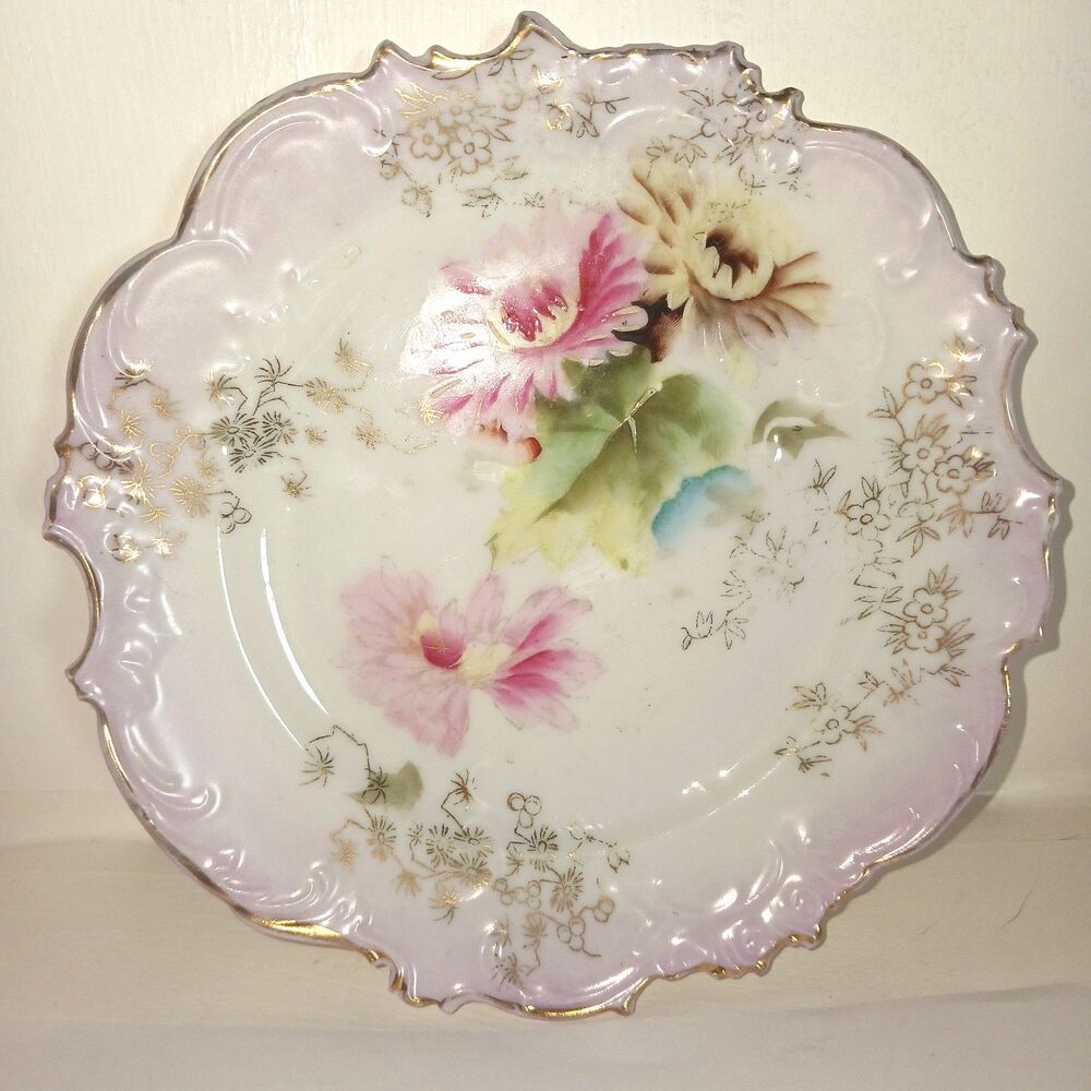 Antique Hand Painted Plate Floral Scalloped Gold Rim Porcelain Unmarked Cottage